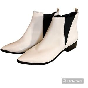 Marc Fisher Yale Leather Ankle Boots Sz-8.5